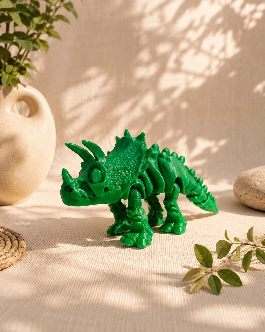 RoarFlex Triceratops | Articulated 3D Printed Dinosaur Toy